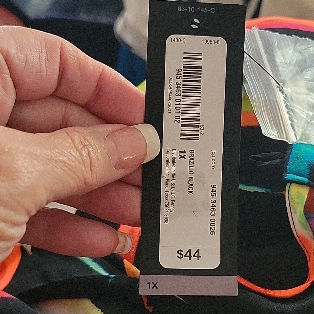 Top - Picture 3 of 3